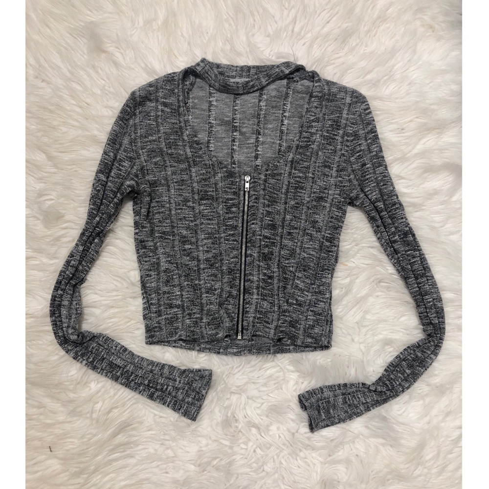 Gray Long Sleeve Crop
